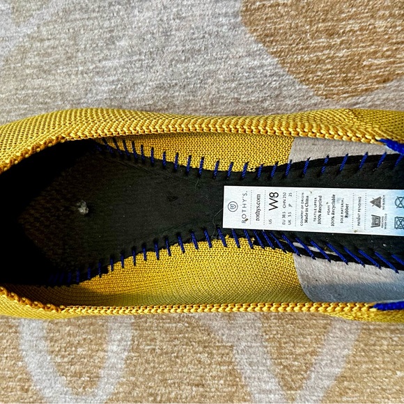 Rothy’s The Point (Original) in Marigold size 8. - Picture 8 of 9